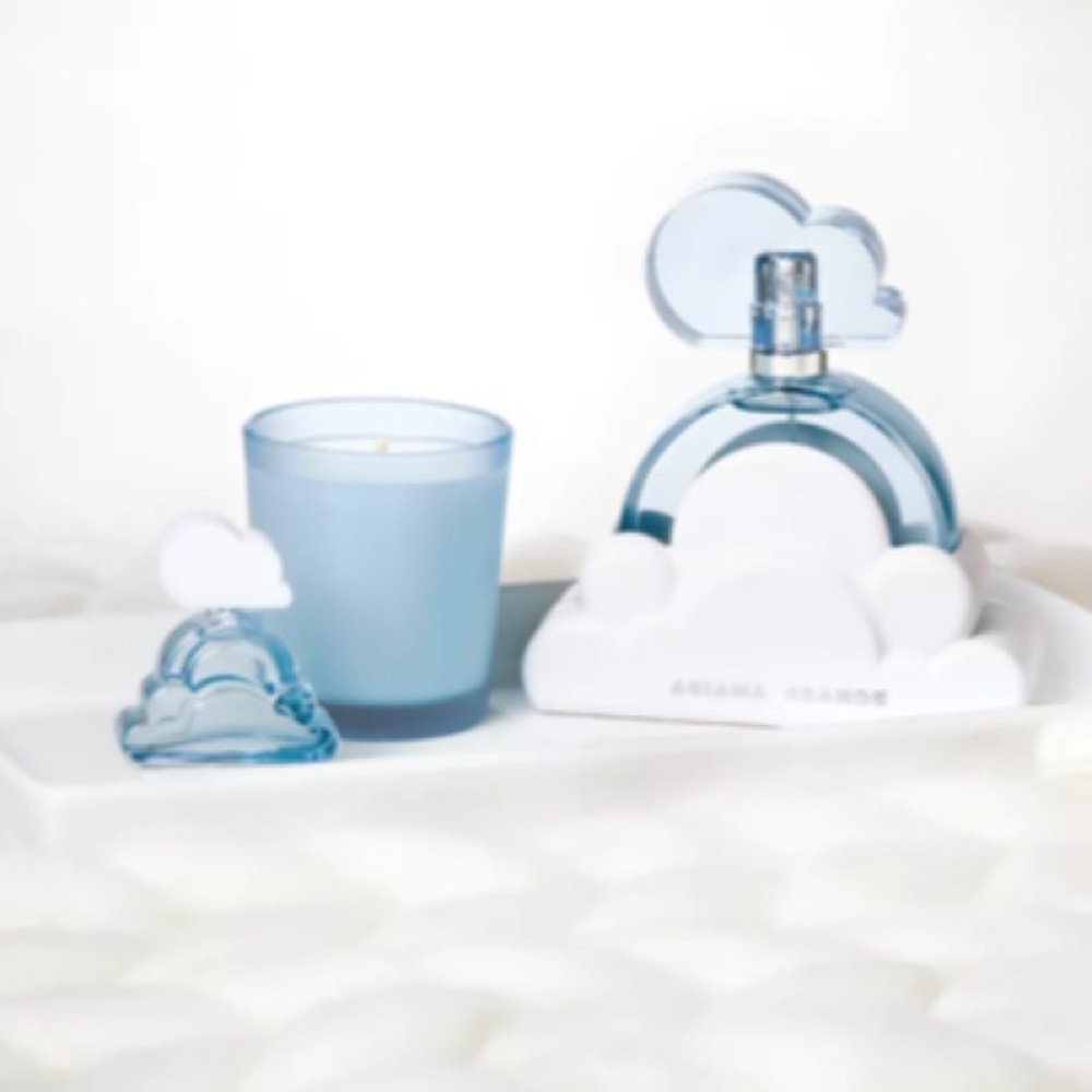 NIB Ariana Grande Cloud 3-Piece Gift Set - Picture 3 of 11